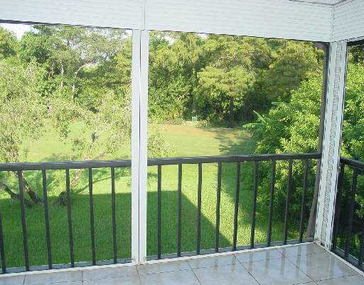 21211 Lago Circle, Unit 11H Boca Raton, FL 33433 - Photo 2 of 6 Additional Photo