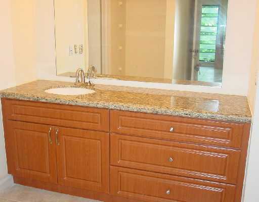 21211 Lago Circle, Unit 11H Boca Raton, FL 33433 - Photo 5 of 6 Additional Photo