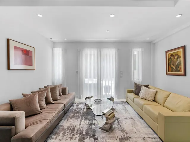 $3,750,000 | 3917 South Le Jeune Road, Miami, FL 33146