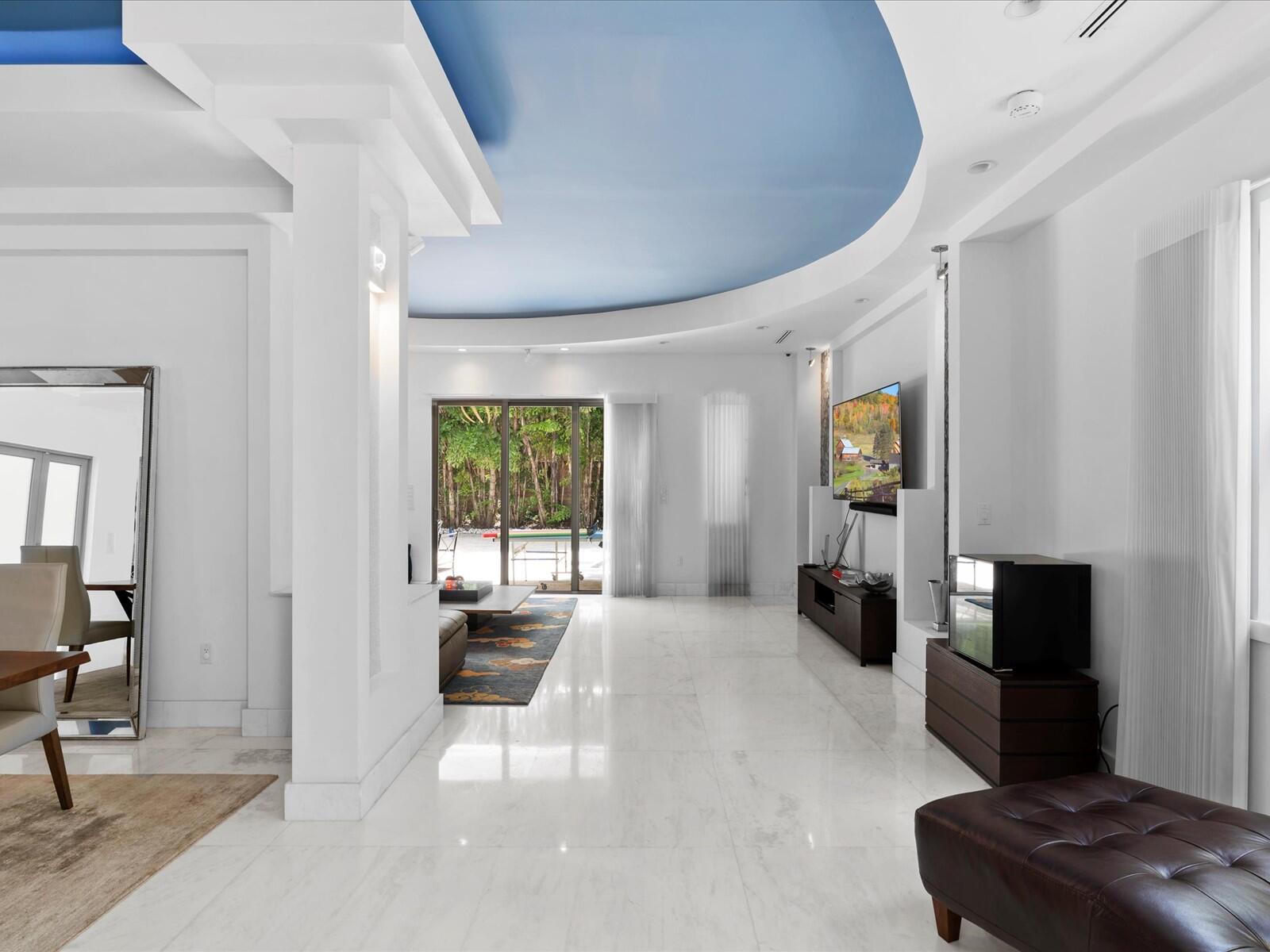 3917 South Le Jeune Road Miami, FL 33146 - Photo 17 of 66 49-Dining to Living