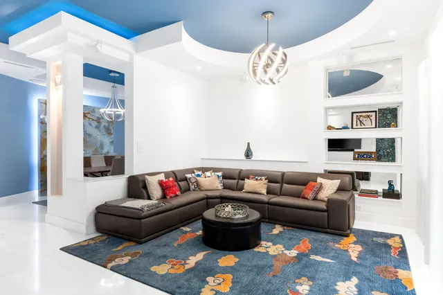 $3,750,000 | 3917 South Le Jeune Road, Miami, FL 33146