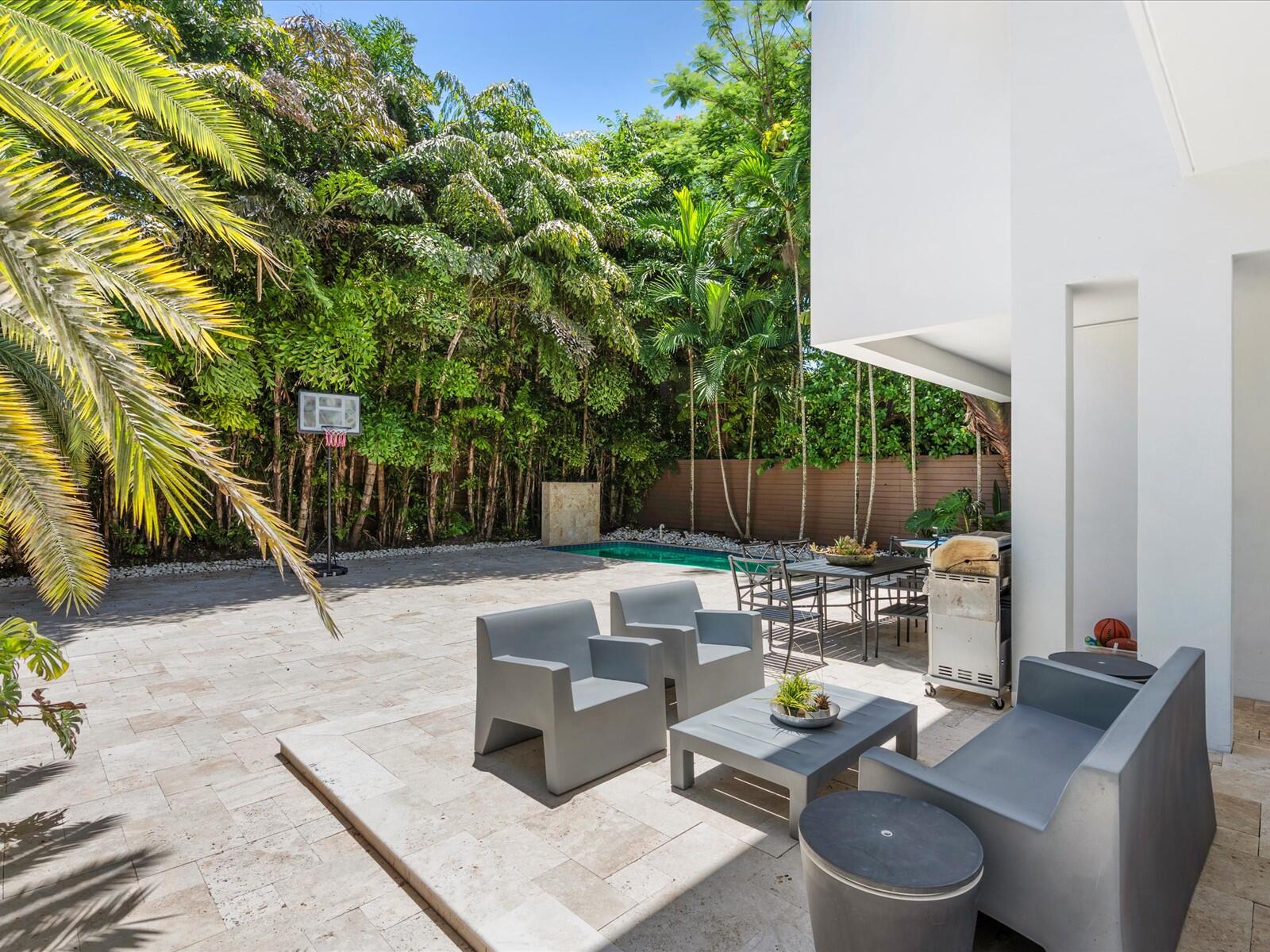 3917 South Le Jeune Road Miami, FL 33146 - Photo 63 of 66 13-Exterior Back