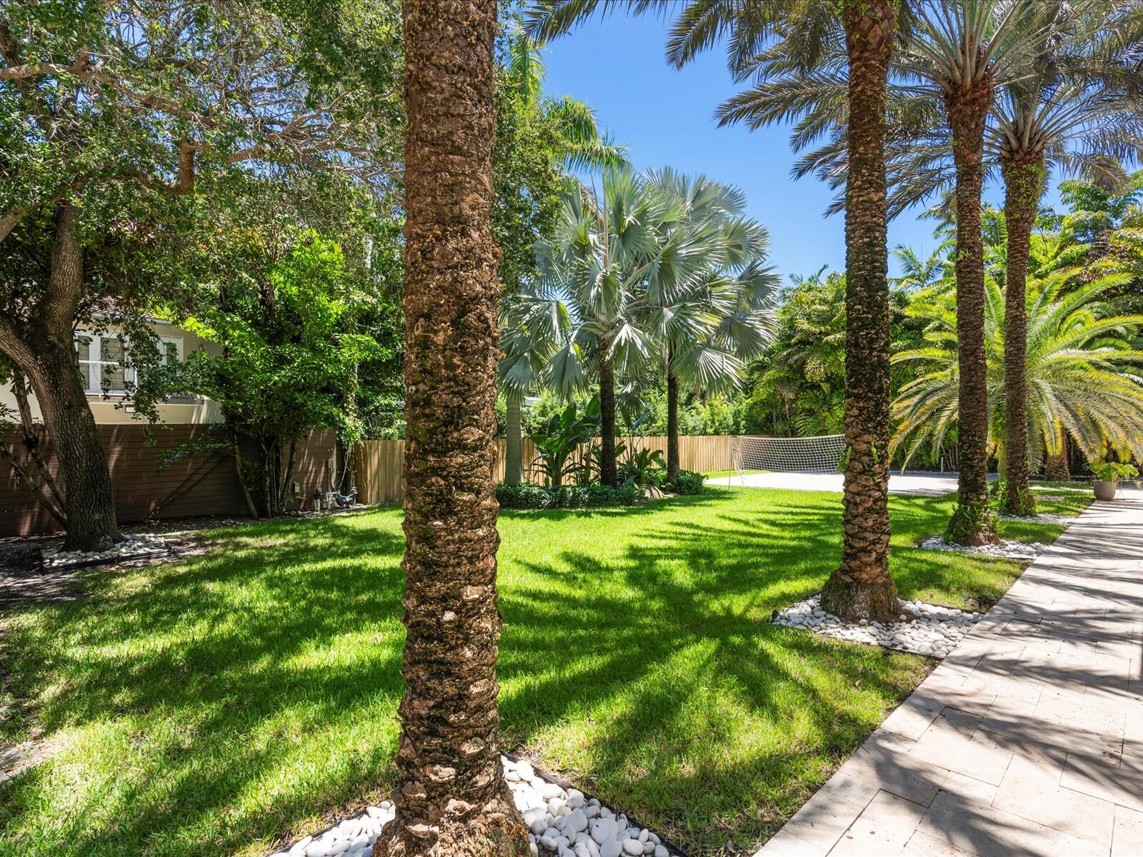 3917 South Le Jeune Road Miami, FL 33146 - Photo 64 of 66 07-Exterior Back