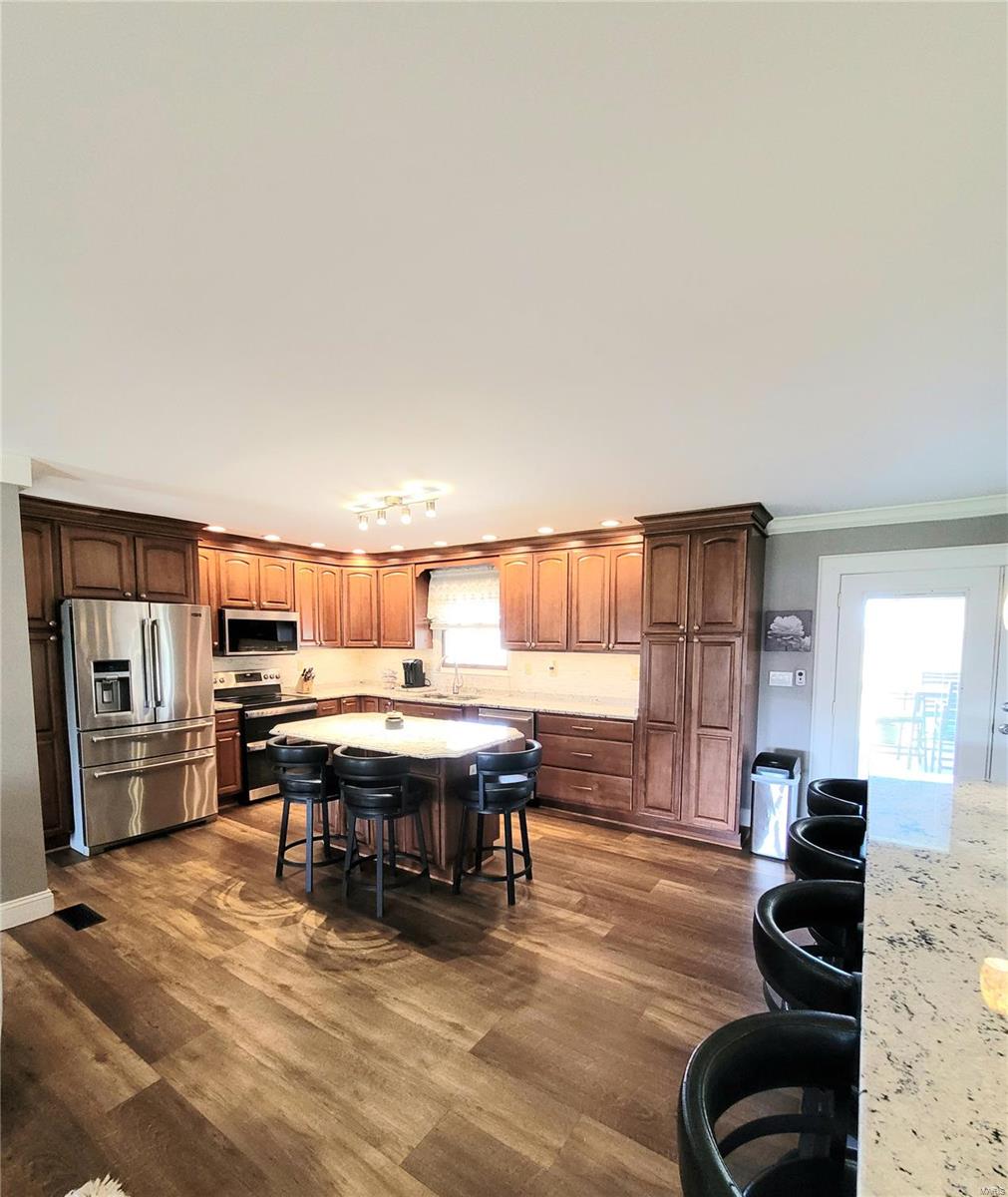 2155 Buffalo Bluff Pacific, MO 63069 - Photo 8 of 48