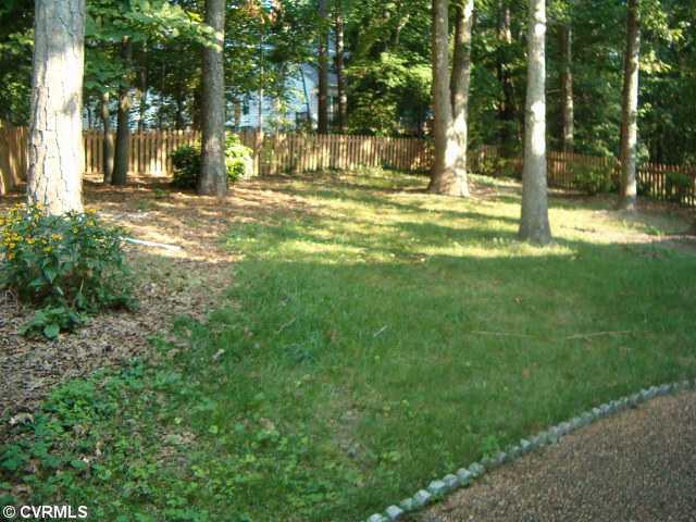 13913 Turtle Hill Road Midlothian, VA 23112 - Photo 3 of 7 Gallery Image 3