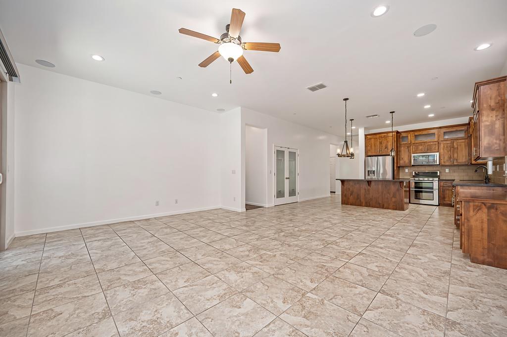 2232 Ranch View Drive Rocklin, CA 95765 - Photo 9 of 36