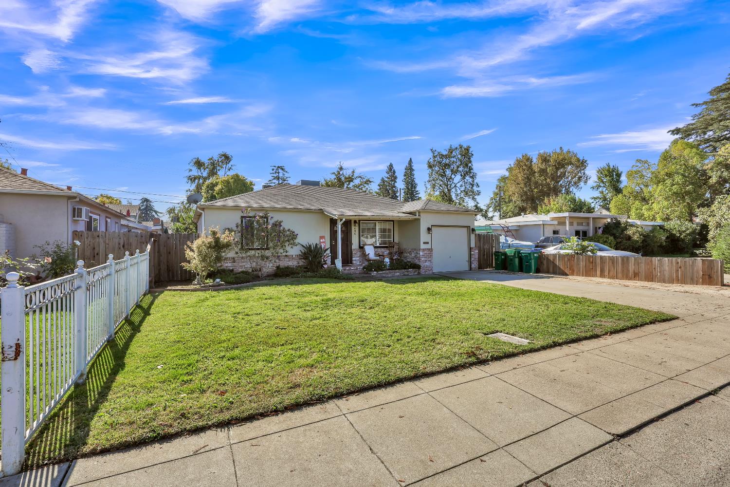 606 West Turner Road Lodi, CA 95240 - Photo 2 of 41 a view of a house with backyard and porch