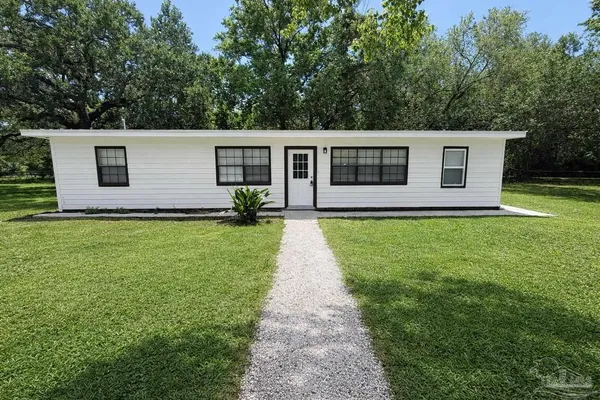 $215,000 | 821 Lydia Avenue, Pensacola, FL 32505