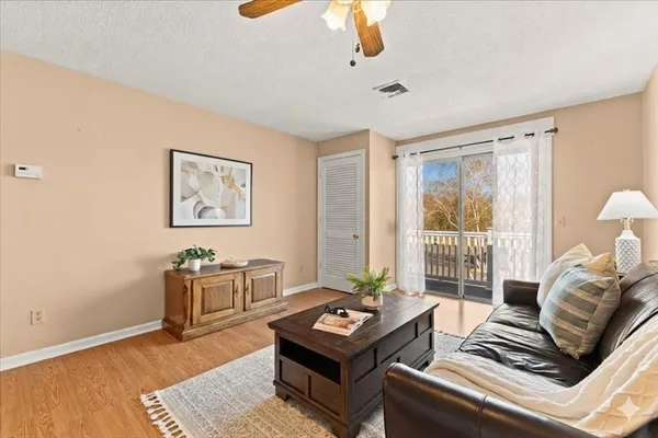 $229,900 | 450 Somerset Avenue, Unit 18, Taunton, MA 02780