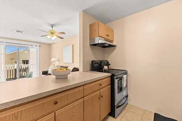 $229,900 | 450 Somerset Avenue, Unit 18, Taunton, MA 02780