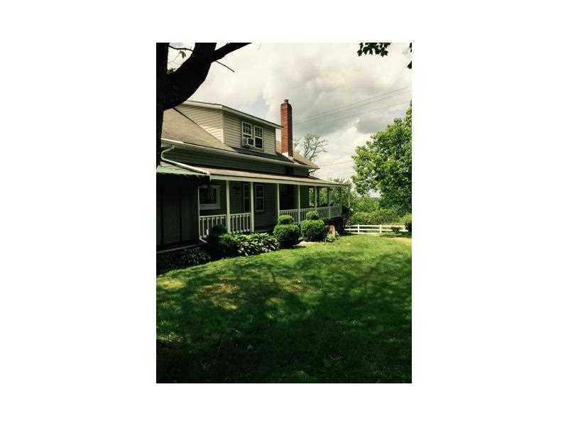 369 Locust Hill Road Cheswick, PA 15024 - Photo 4 of 17 Exterior Front.