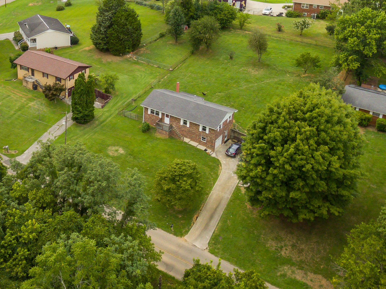 575 Dover Road Morristown, TN 37813 - Photo 34 of 37 34