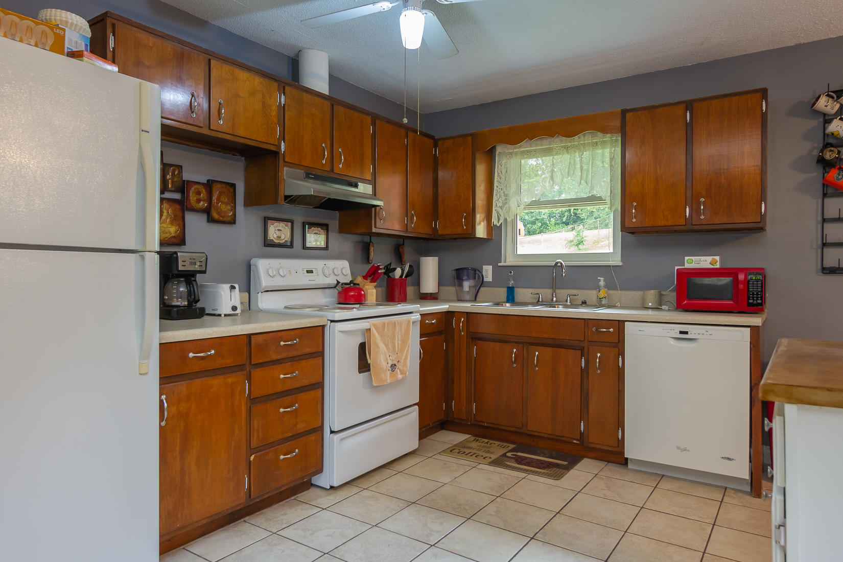 575 Dover Road Morristown, TN 37813 - Photo 8 of 37 8