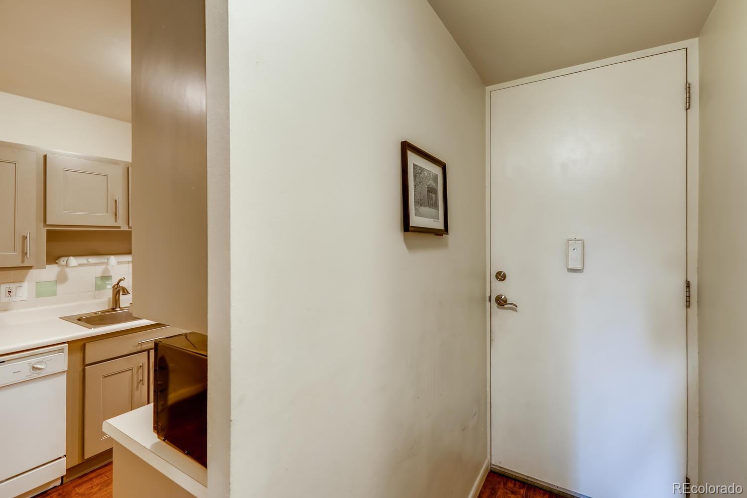 665 South Clinton Street, Unit 13B Denver, CO 80247 - Photo 4 of 26