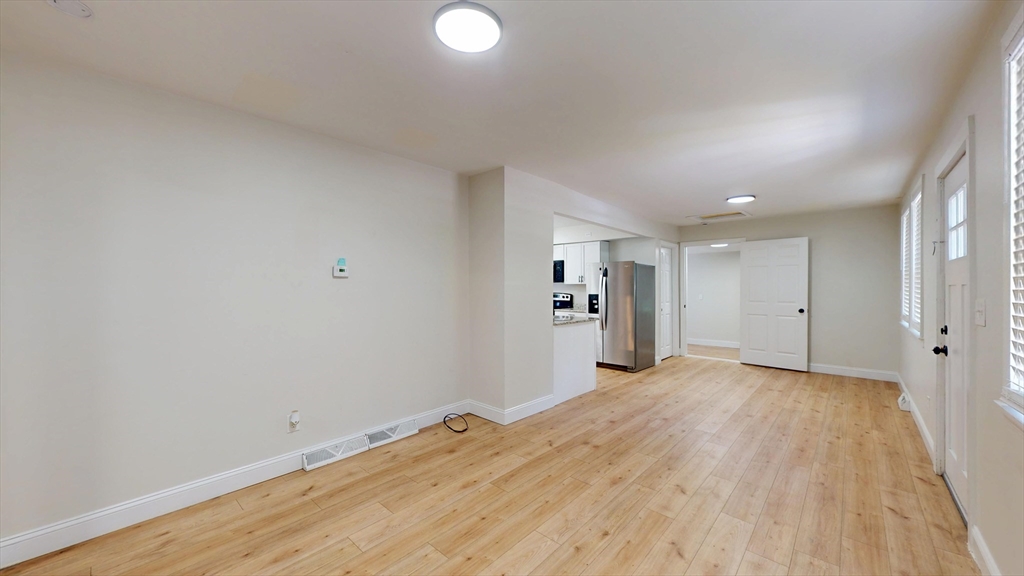 311 Winthrop Street Rehoboth, MA 02769 - Photo 4 of 29