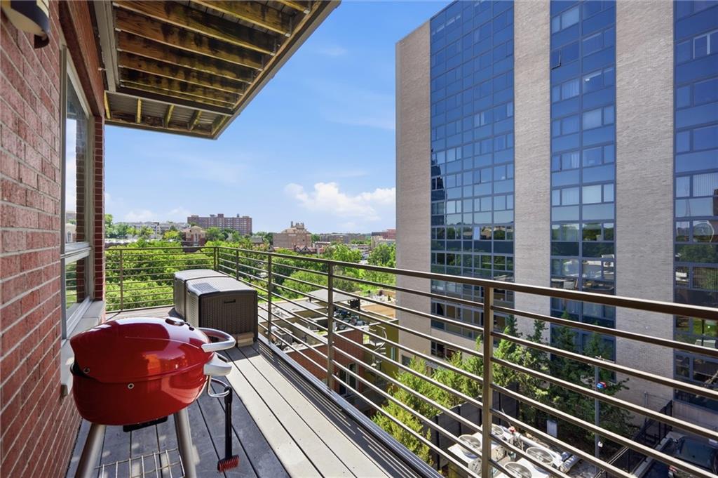 4521 Wornall Road, Unit 211 Kansas City, MO 64111 - Photo 30 of 41