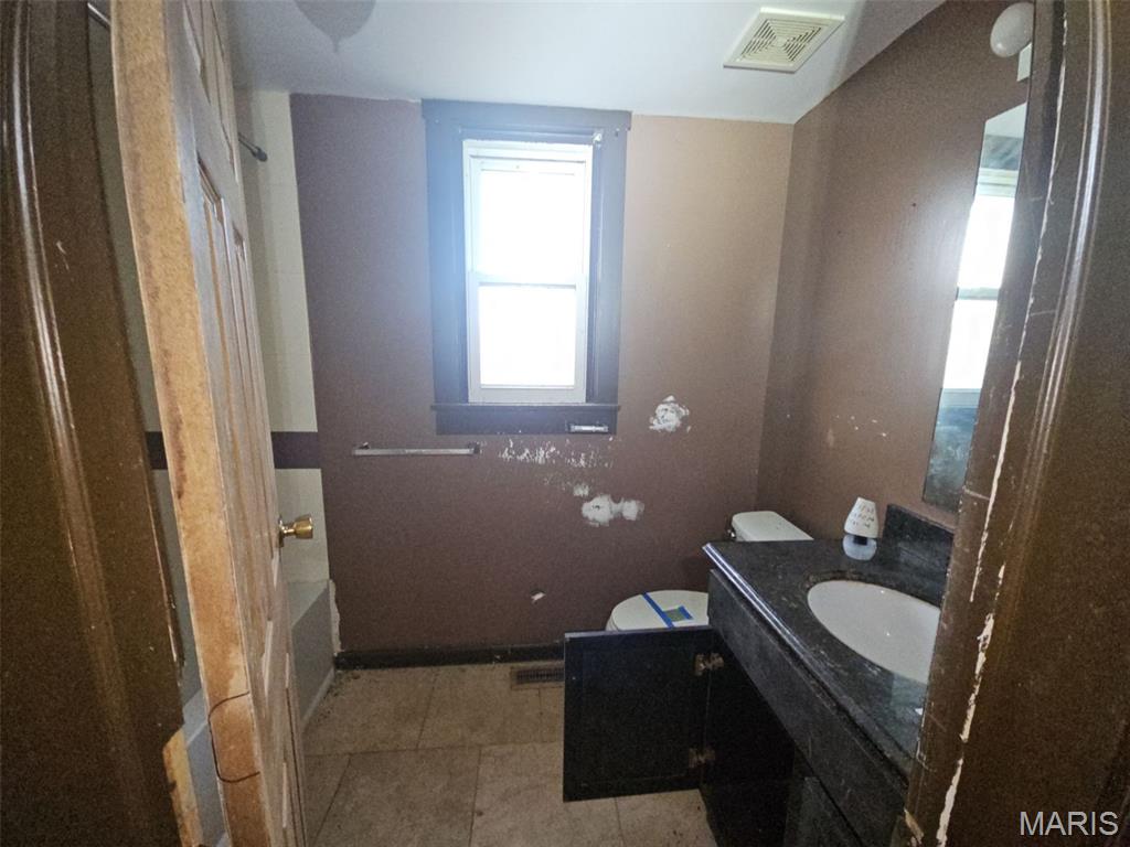 4289 Primo Road Festus, MO 63028 - Photo 9 of 11