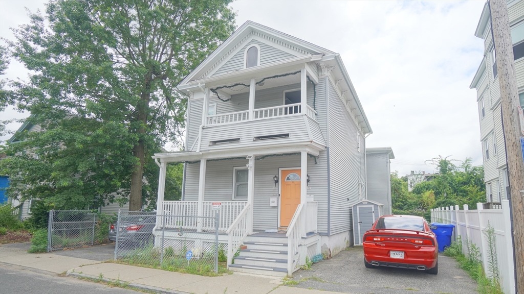 11 Spruce Street Springfield, MA 01105 - Photo 1 of 21