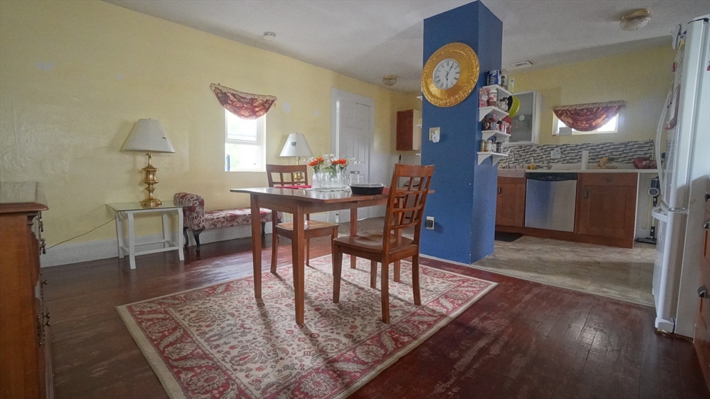 11 Spruce Street Springfield, MA 01105 - Photo 17 of 21