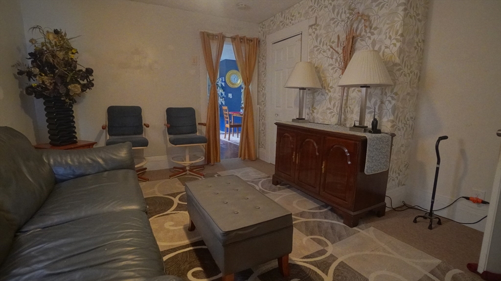 11 Spruce Street Springfield, MA 01105 - Photo 20 of 21