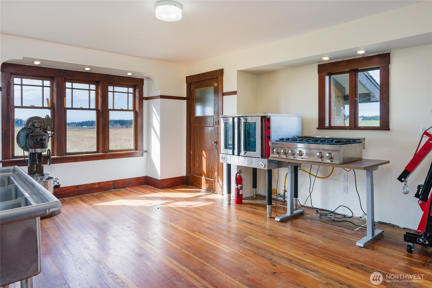 5625 Fisherman Bay Road Lopez Island, WA 98261 - Photo 19 of 40 a view of a livingroom with furniture and a flat screen tv