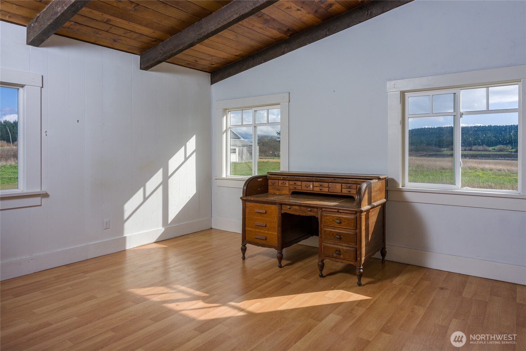 5625 Fisherman Bay Road Lopez Island, WA 98261 - Photo 26 of 40 a workspace with furniture and a window