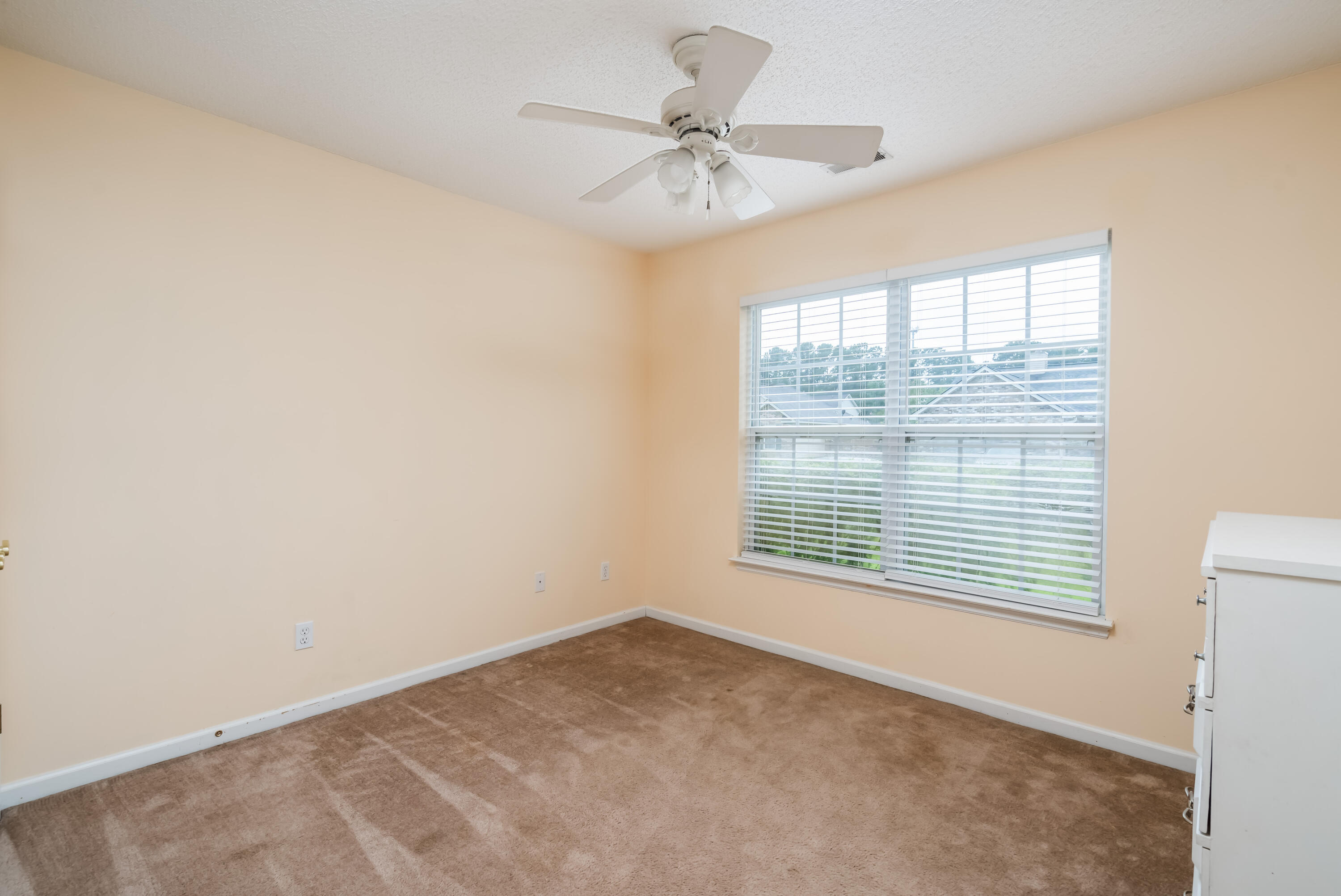 1212 Millbrook Road Summerville, SC 29486 - Photo 11 of 16 1212 Millbrook-11