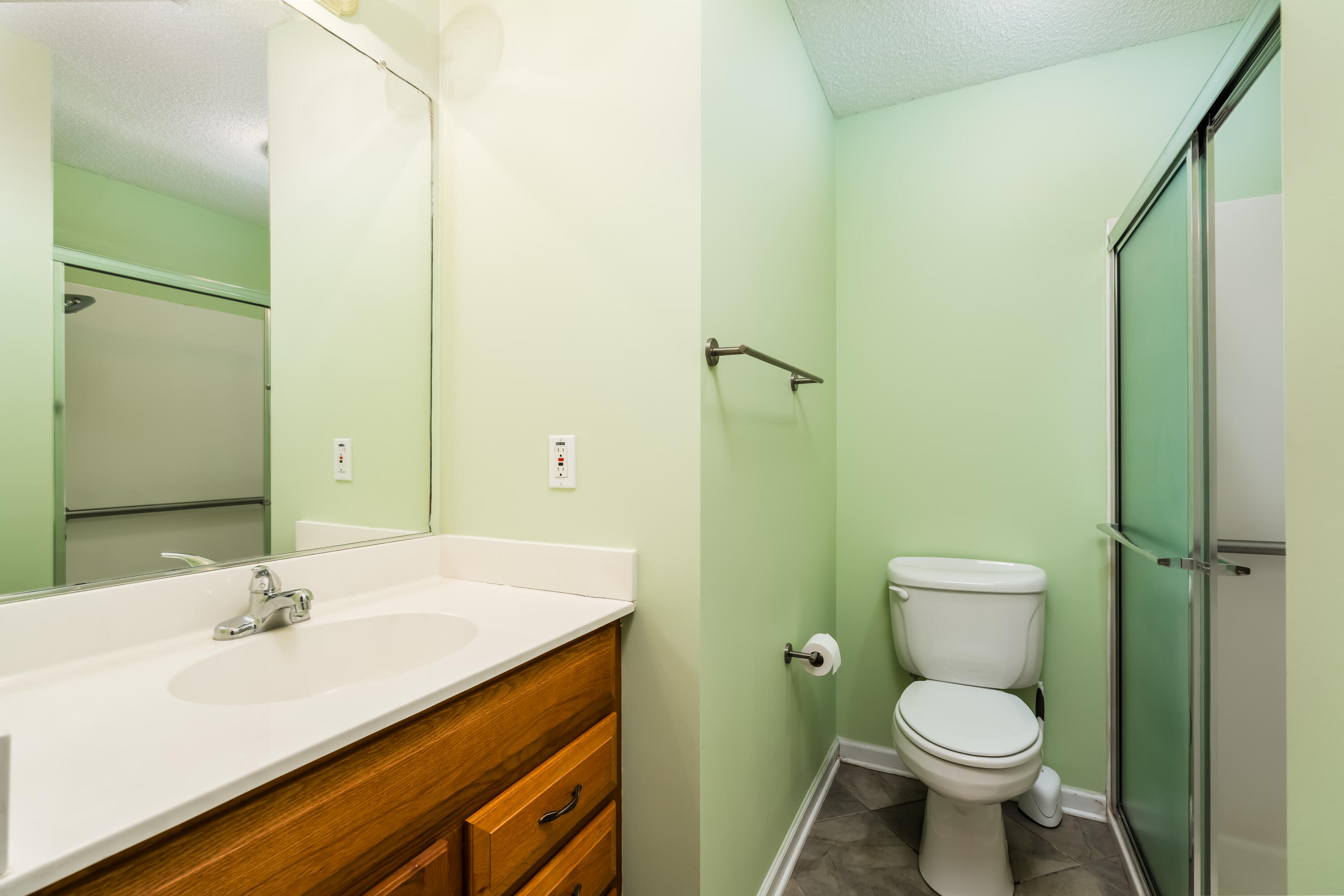 1212 Millbrook Road Summerville, SC 29486 - Photo 13 of 16 1212 Millbrook-15