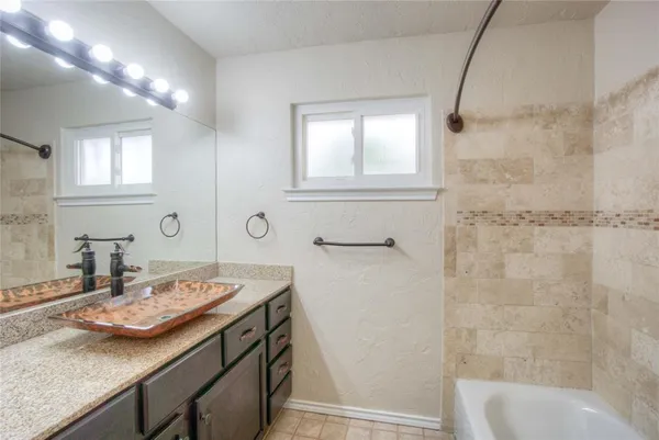 $2,595 | 3112 Kingston Drive, Plano, TX 75074