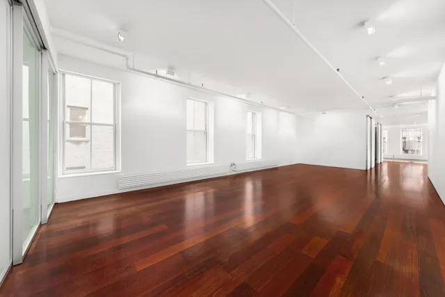 $3,000,000 | 419 West Broadway, Unit 4S | SoHo
