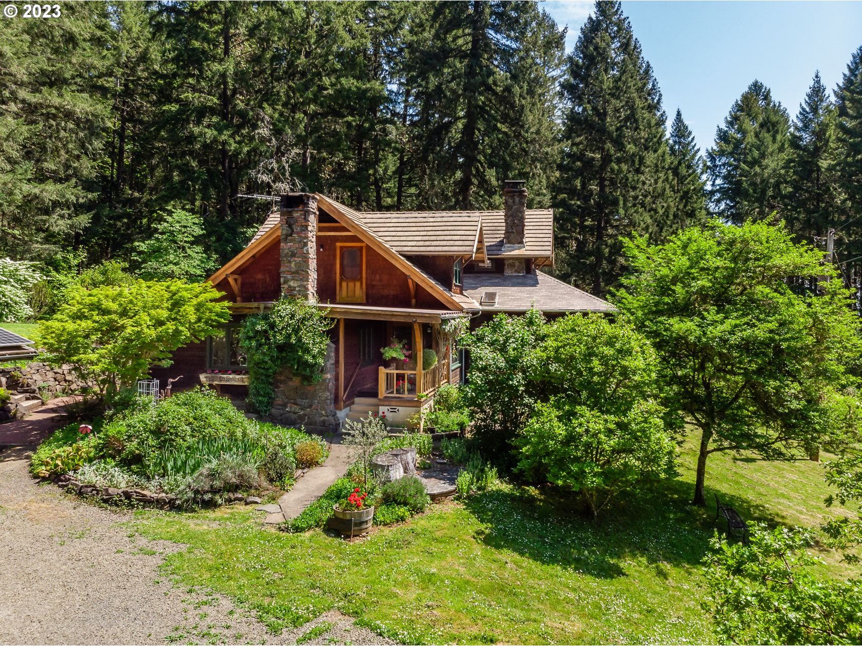 24739 Demming Ridge Road Elmira, OR 97437 - Photo 4 of 48 Gallery Image 4