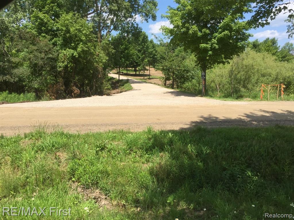 6059 Sheridan Line Road Croswell, MI 48422 - Photo 2 of 14