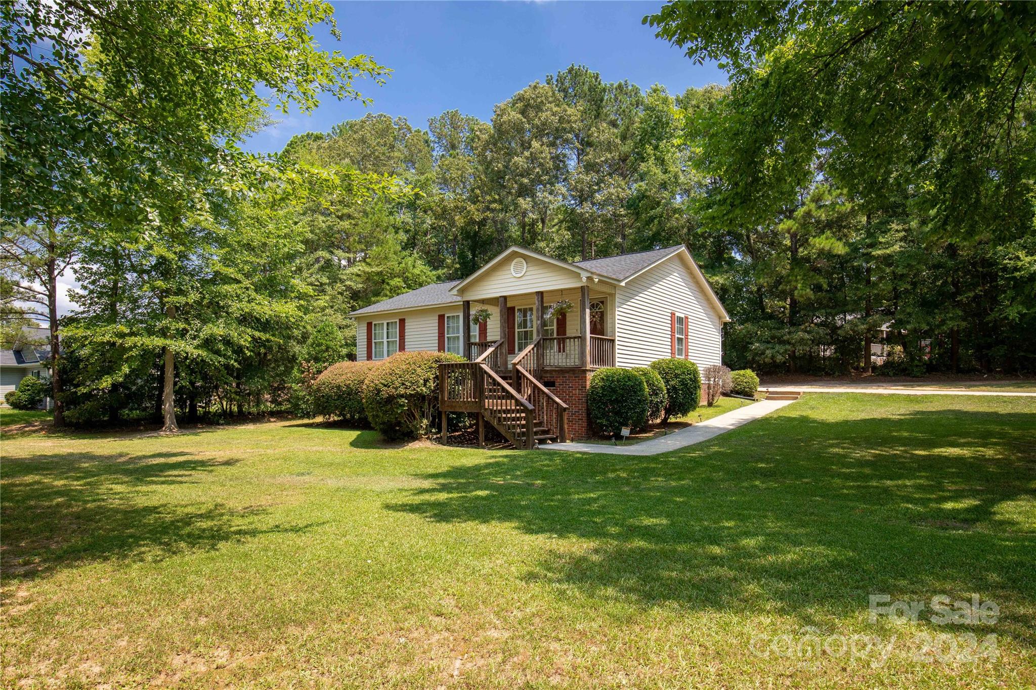 2673 Norfolk Road Lancaster, SC 29720 - Photo 3 of 28 Gallery Image 3