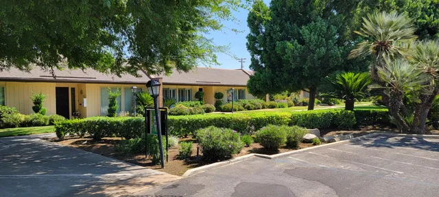 $234,000 | 945 South Clovis Avenue, Unit H, Fresno, CA 93727