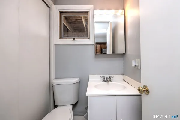 $2,000 | 1 Cora Street, Unit 4, New Haven, CT 06512