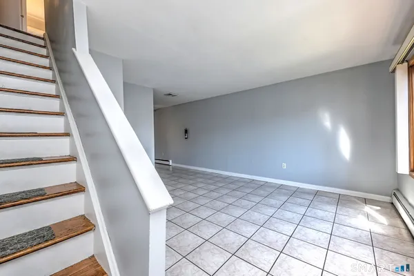 $2,000 | 1 Cora Street, Unit 4, New Haven, CT 06512