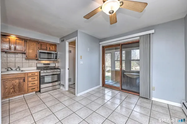 $2,000 | 1 Cora Street, Unit 4, New Haven, CT 06512