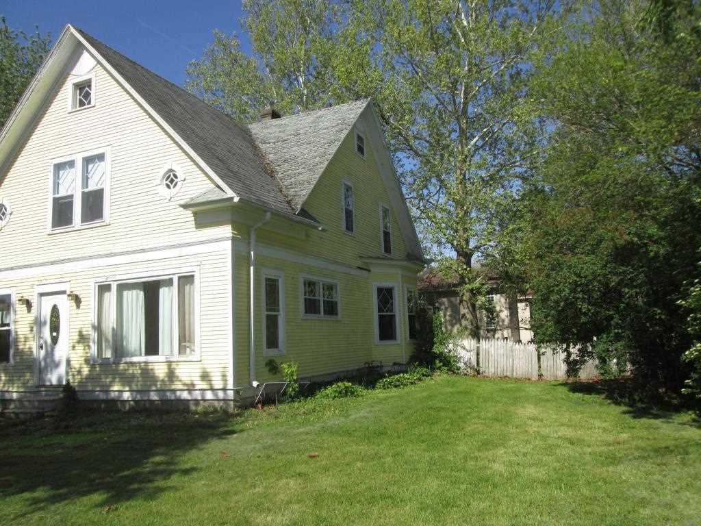 402 Docia Road Hillsdale, IL 61257 - Photo 2 of 12