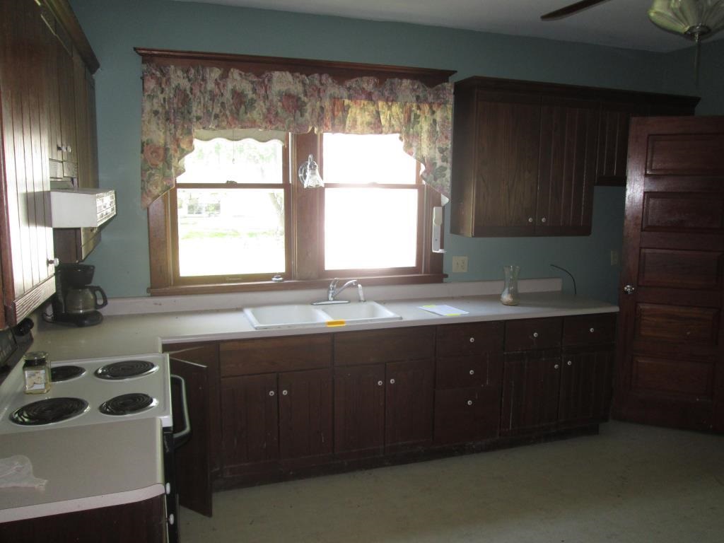 402 Docia Road Hillsdale, IL 61257 - Photo 7 of 12