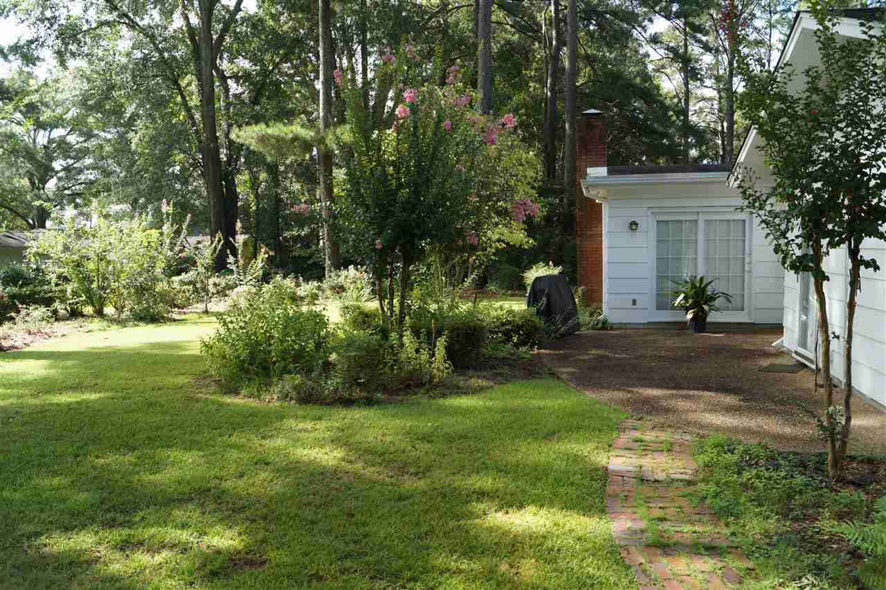 5376 Red Fox Road Jackson, MS 39211 - Photo 5 of 15 Photo 5