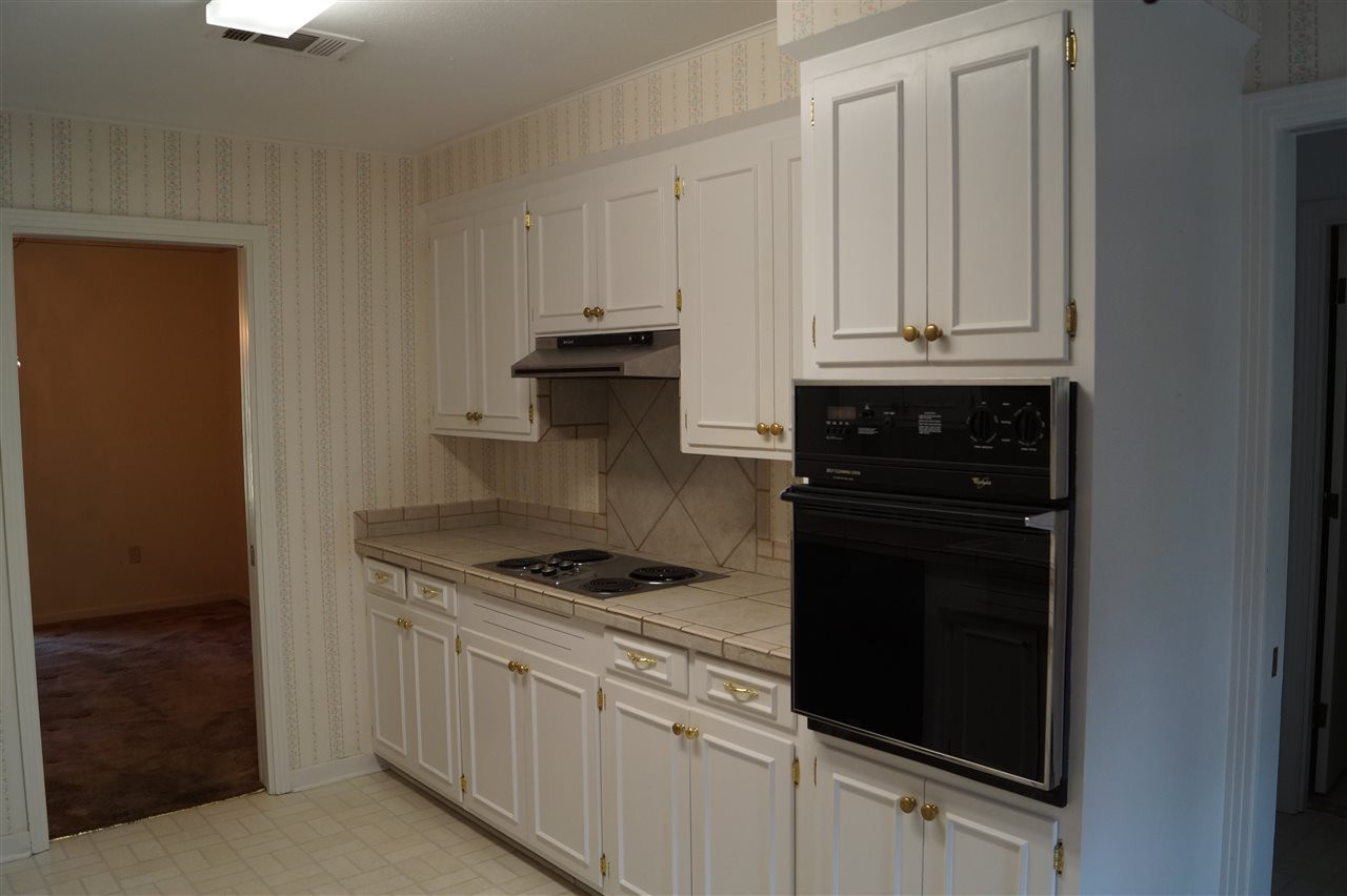 5376 Red Fox Road Jackson, MS 39211 - Photo 9 of 15 Photo 9