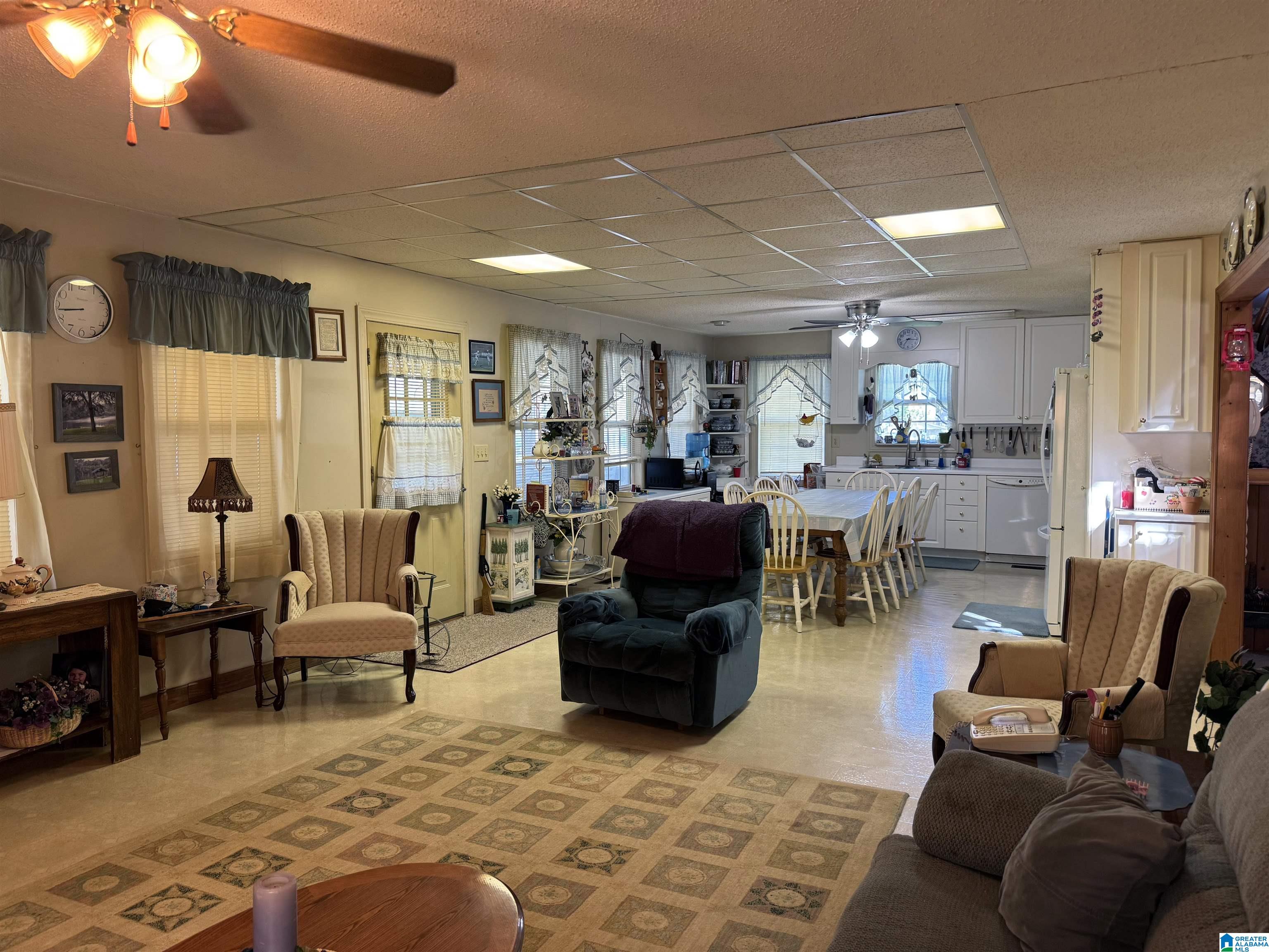 230 Riverside Drive Clanton, AL 35046 - Photo 10 of 35