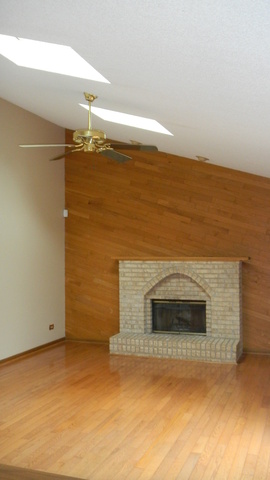 1426 Foxhill Road Naperville, IL 60563 - Photo 5 of 16