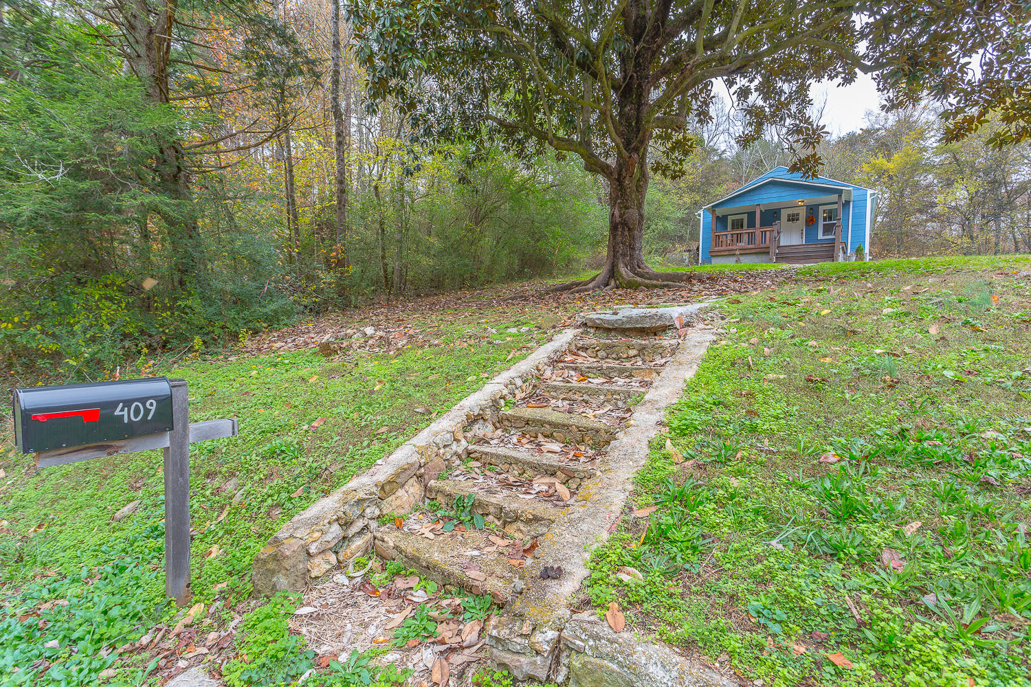 409 Coleman Road Soddy Daisy, TN 37379 - Photo 2 of 32 409 Coleman HD -2