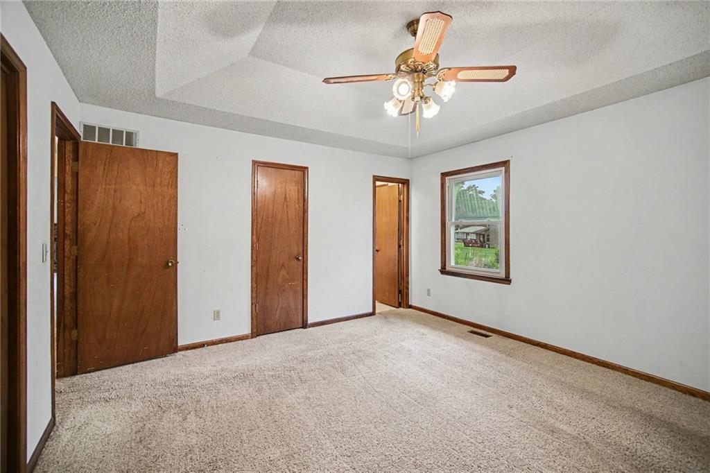 1100 Northeast 115 Street Kansas City, MO 64155 - Photo 19 of 30