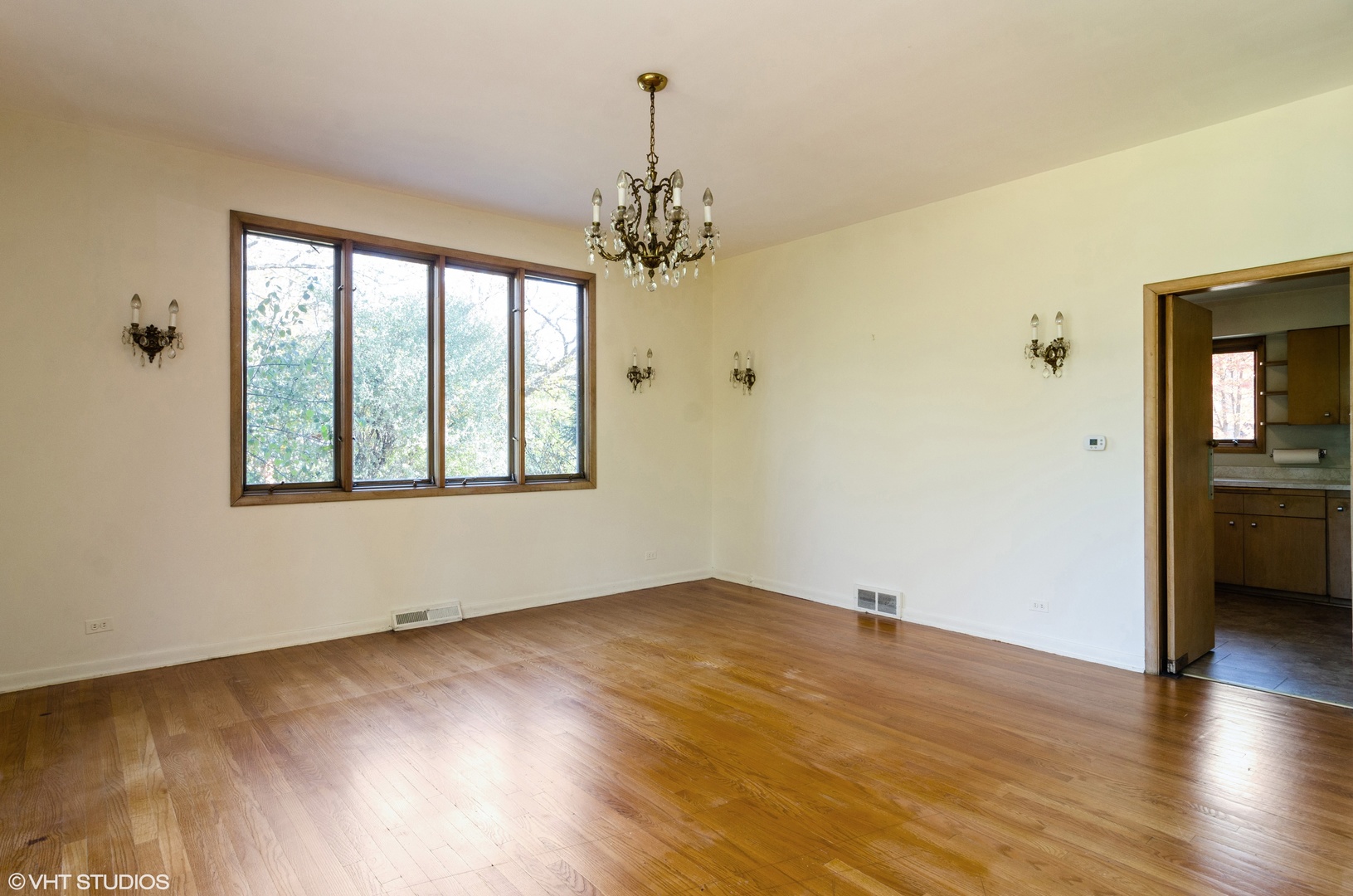 875 Private Road Winnetka, IL 60093 - Photo 6 of 10