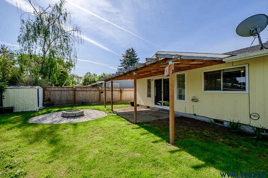 1843 Del Rio Avenue Southeast Albany, OR 97322 - Photo 39 of 42 Gallery Image 39