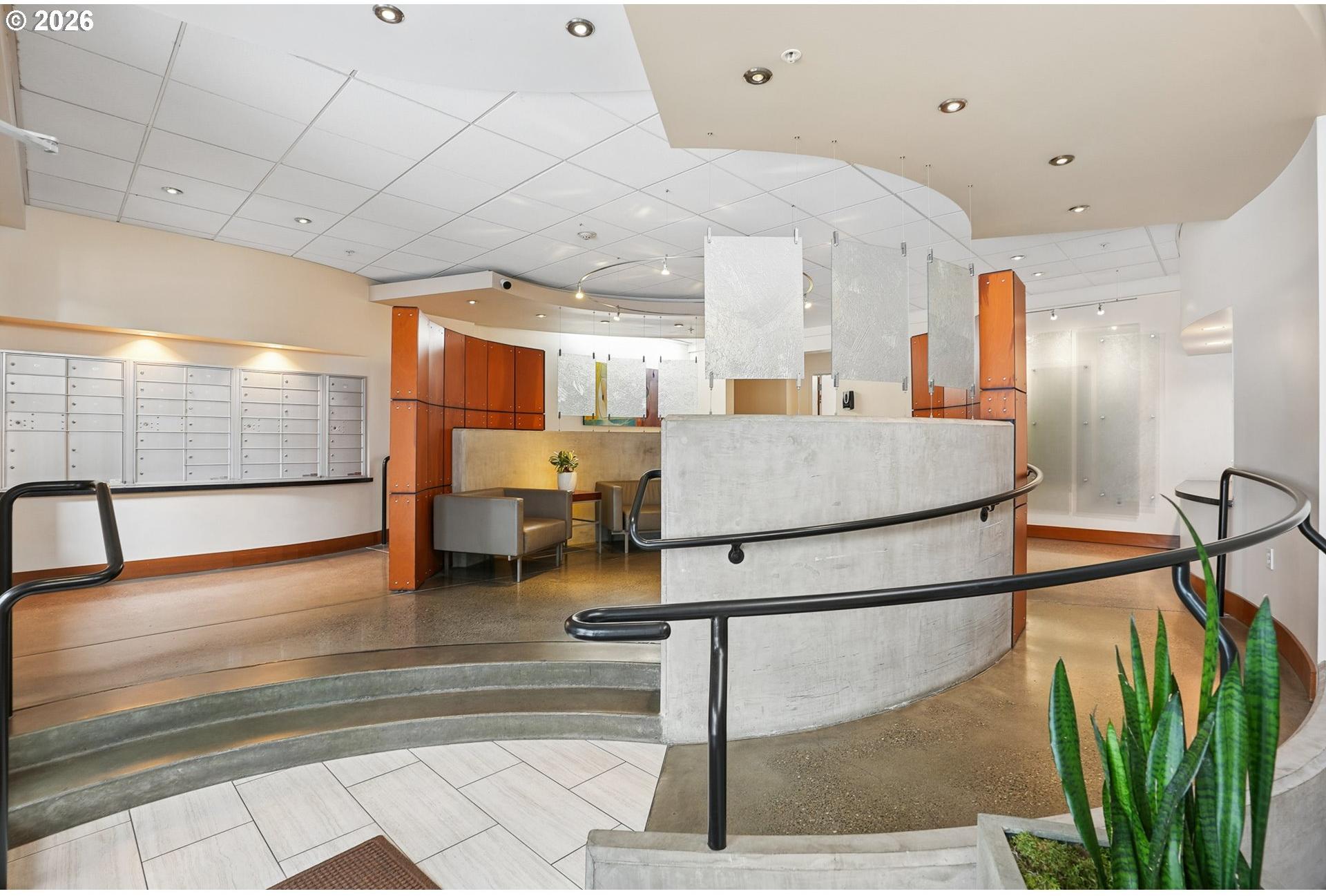 2335 Northwest Raleigh Street, Unit 105 Portland, OR 97210 - Photo 4 of 31 Lobby