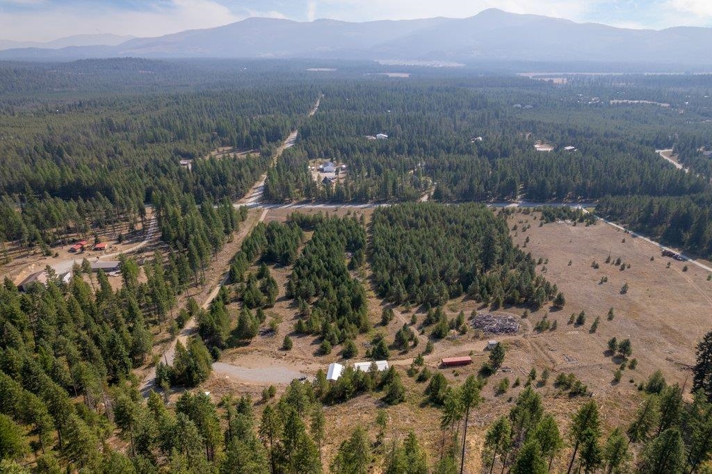 3692 Spring Valley Road Newport, WA 99156 - Photo 4 of 23