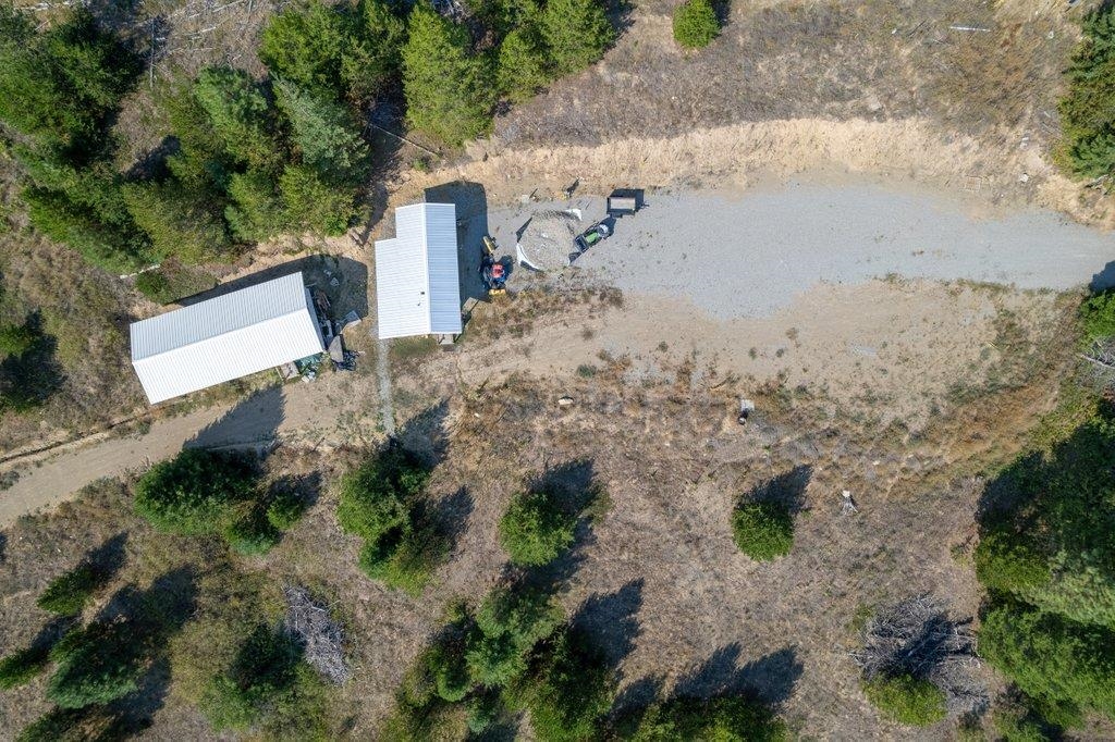 3692 Spring Valley Road Newport, WA 99156 - Photo 6 of 23